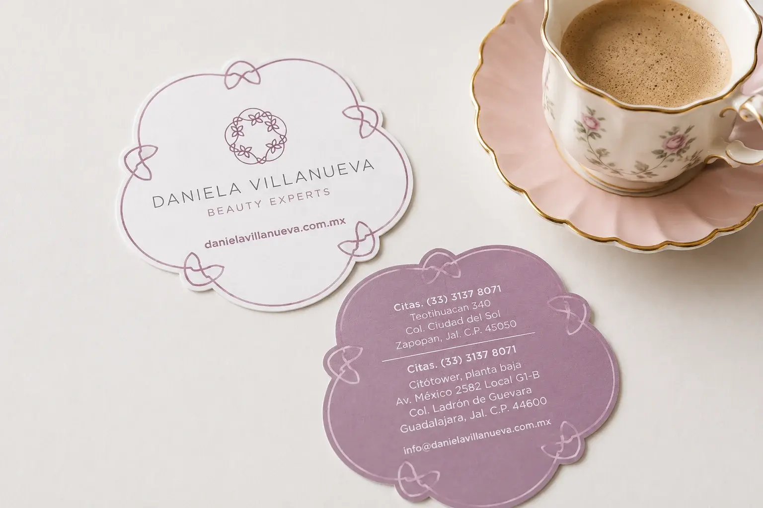 Editorial Mujer DV para la identidad de Daniela Villanueva